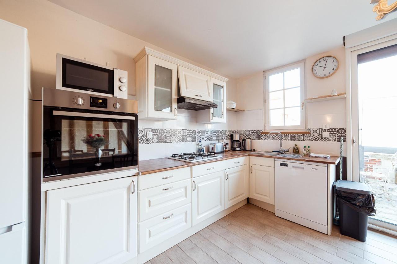 Maison Calme 14 Personnes, Piscine, Jardin Et Parking Buchères Екстериор снимка