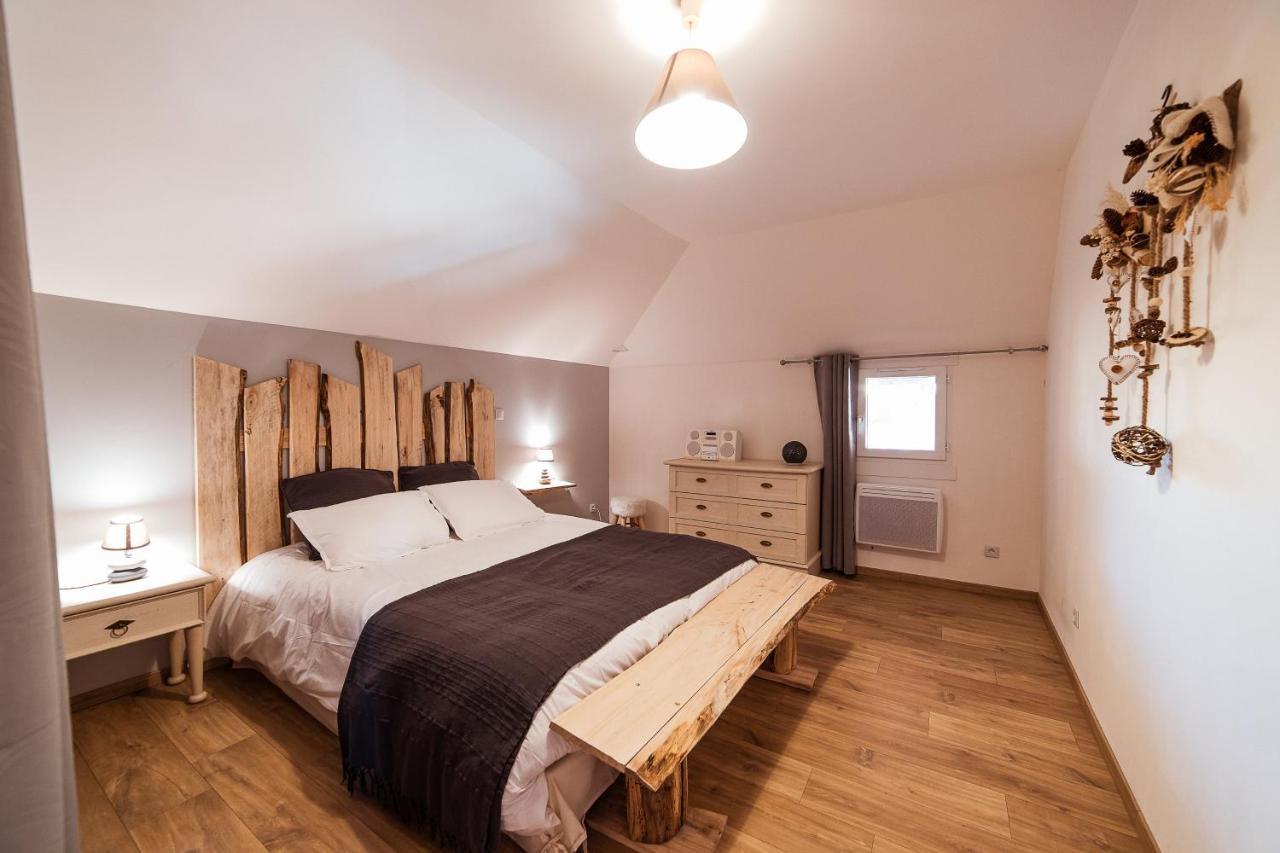 Maison Calme 14 Personnes, Piscine, Jardin Et Parking Buchères Екстериор снимка