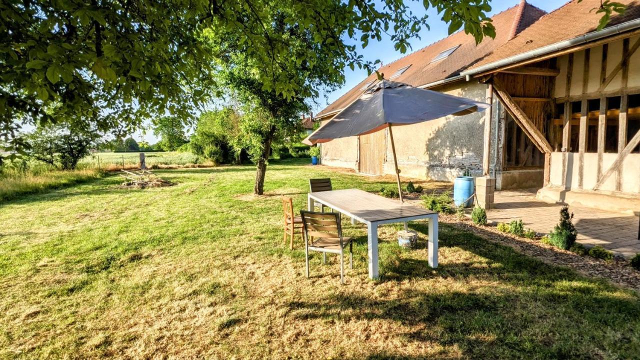 Maison Calme 14 Personnes, Piscine, Jardin Et Parking Buchères Екстериор снимка