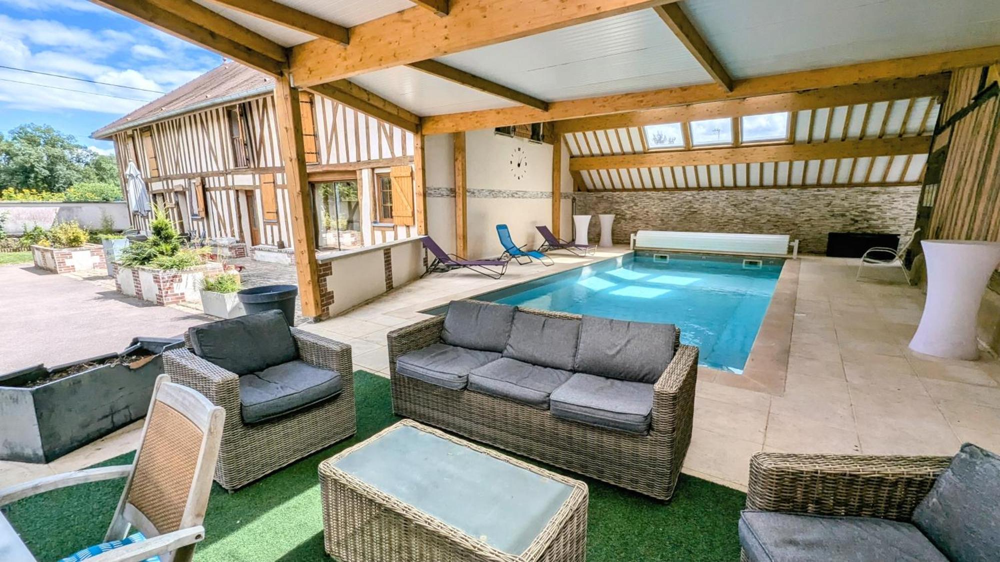Maison Calme 14 Personnes, Piscine, Jardin Et Parking Buchères Екстериор снимка